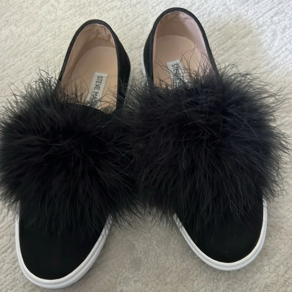 Steve Madden Emily Pom Pom Slip On Sneakers